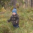 Bram vindt het heel leuk in de bossen!